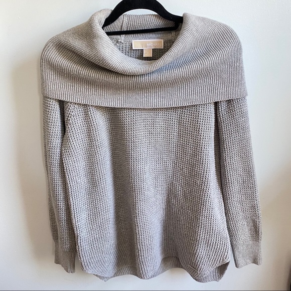 Michael Kors Knit Cowl Neckline Sweater S - Picture 2 of 14